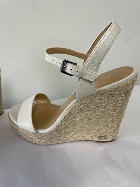 NWT Michael Kors Jill Espadrille Cream Platform Wedge Sandals 8M